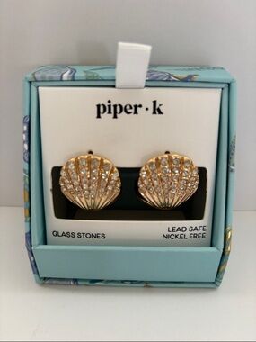 Piper-K Gold Shell Crystal Stud Earrings